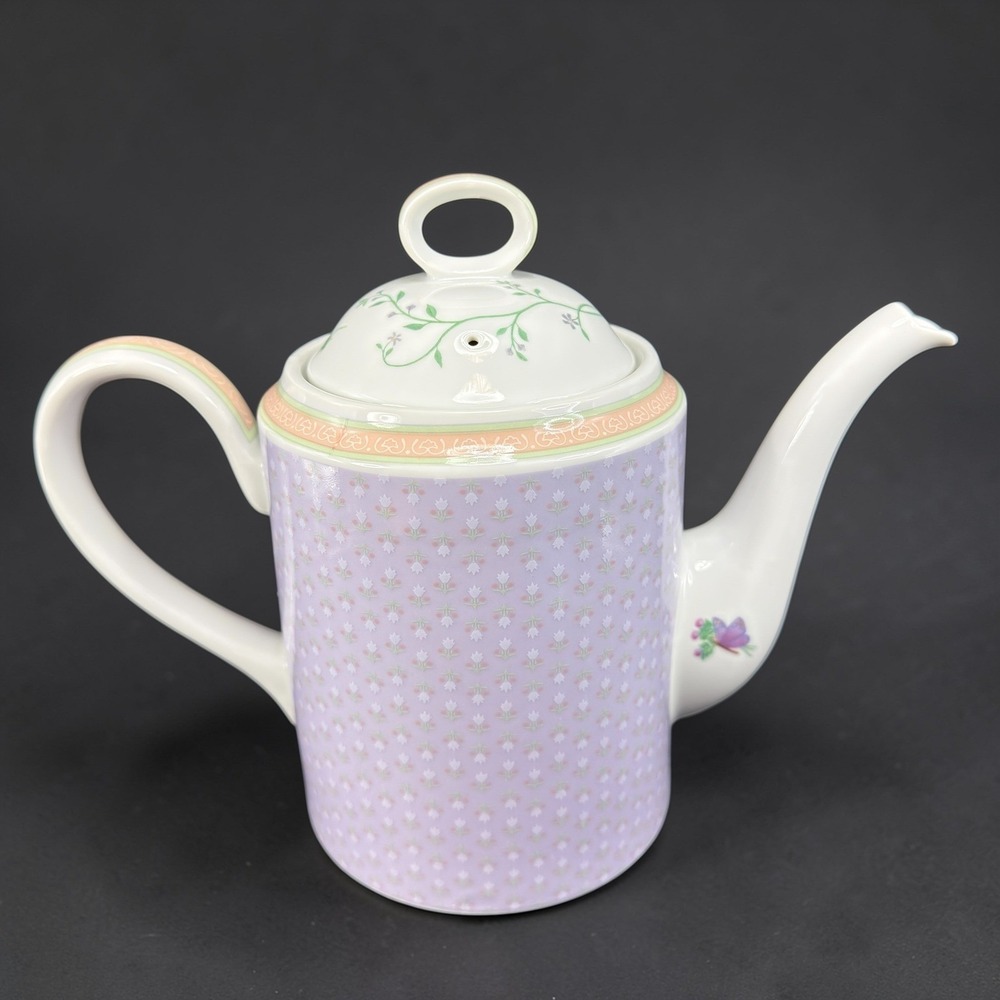 Lynn Hollyn's Town & Country Collection Porcelain Teapot Jug Toscany Japan W Lid